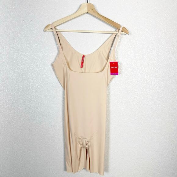 SPANX NWT Thinstincts Open Bust Mid Thigh Shapewear Bodysuit in Soft Nude Large - Picture 2 of 13